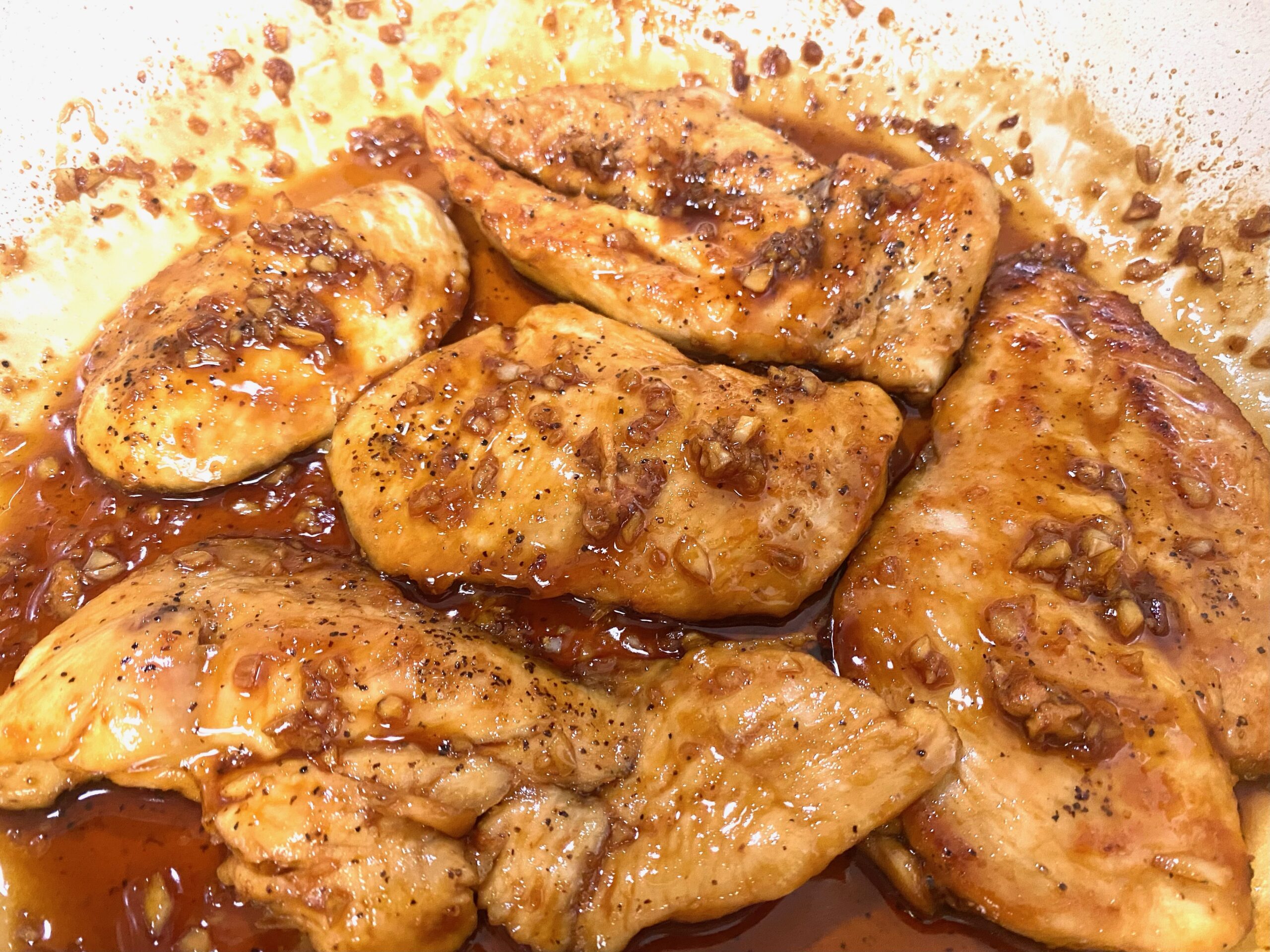EASY HONEY GARLIC CHICKEN - Family Dinner Delights